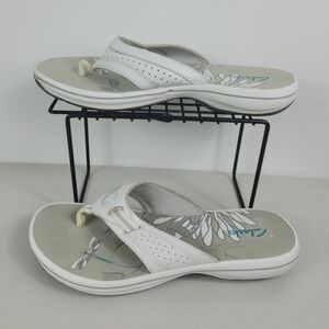 Clarks Woman's Flip flops Sandals white Slice Sandals Sz 6M